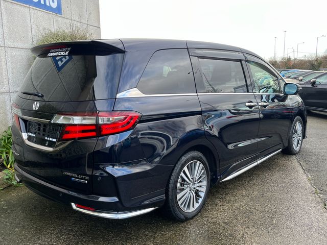 Image for 2020 Honda Odyssey 7 SEATER ABSOLUTE AUTOMATIC HYBRID 2.0 PETROL //HALF LEATHER SEATS//FULL ELECTRIC DRIVERS SEAT//KEYLESS ENTRY//POWER SLIDING REAR DOORS//HEATED SEATS//