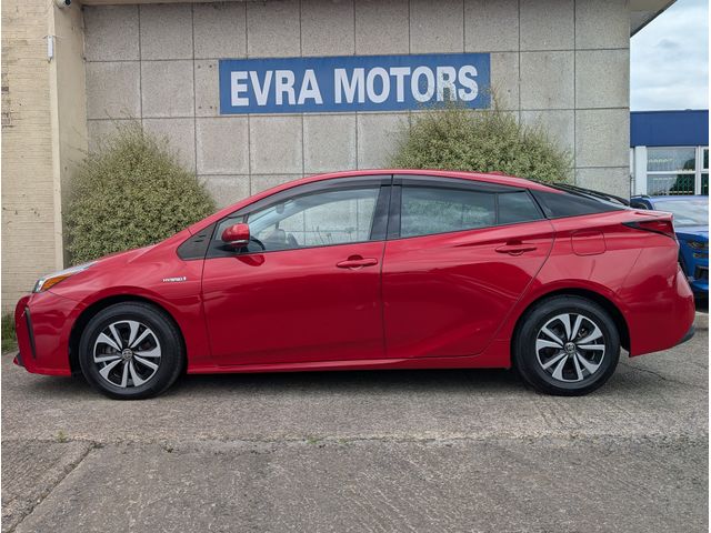 Image for 2019 Toyota Prius HYBRID AUTOMATIC 1.8 PETROL //LOW MILES//REVERSE CAMERA//KEYLESS ENTRY//ADAPTIVE CRUISE CONTROL//HEAD UP DISPLAY//