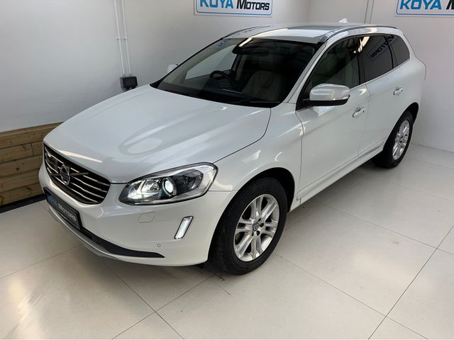 Image for 2015 Volvo XC60 2.0 D4 DIESEL SE LUXURY PREMIUM AUTO // TOP SPEC // FULL ELECTRIC HEATED LEATHER // REAR ENTERTAINMENT MEDIA SCREENS // CRUISE CONTROL // ELECTRIC TAILGATE // REVERSING CAMERA // LANE ASSIST 