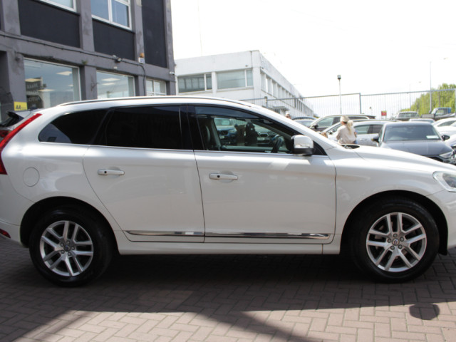 Image for 2017 Volvo XC60 INSCRIPTION D4 2.0 5DR AUTO ESTATE 