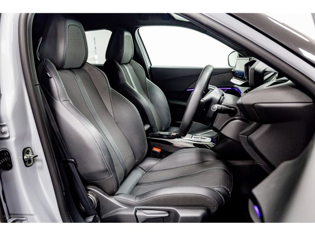Image for 2024 Peugeot 2008 E-GT 50kWh 136HP