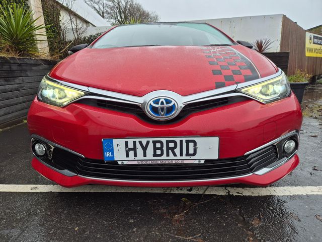 Image for 2017 Toyota Auris 1.8 HYBRID / BRICK LANE G-PACK SOL / SPORT SPEC / LOW MILEAGE / TAX €170 