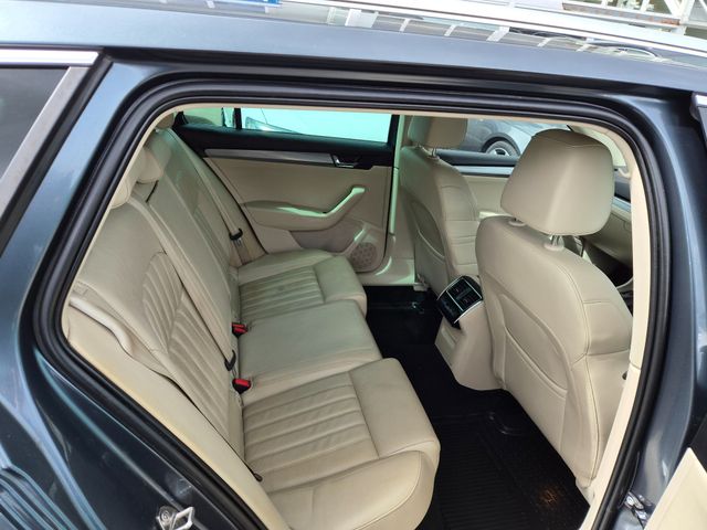 Image for 2017 Skoda Superb COMBI STYLE 2.0tdi 150HP DSG 