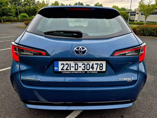 Image for 2022 Toyota Corolla 1.8 Hybrid Luna