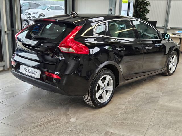 Image for 2016 Volvo V40 D2 (120hp) SE+Leather