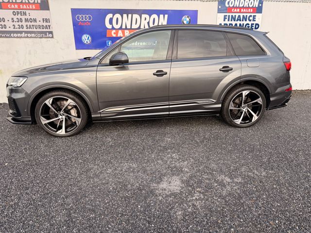 Image for 2021 Audi Q7 55 TFSI e S Line
