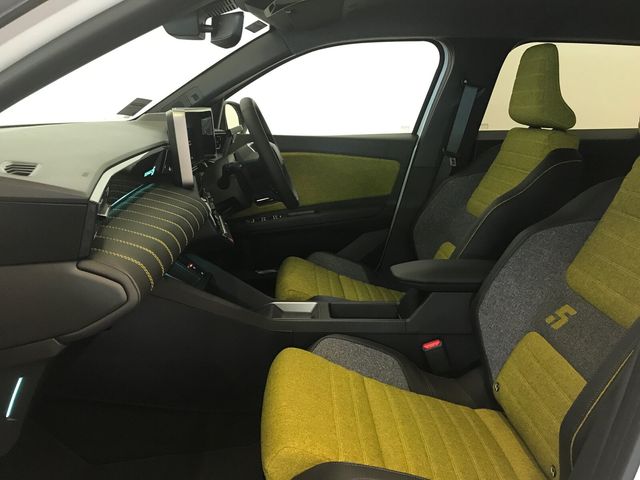 Image for 2026 Renault 5 