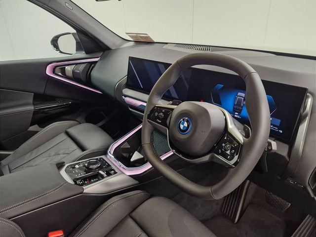 Image for 2026 BMW X3 30e