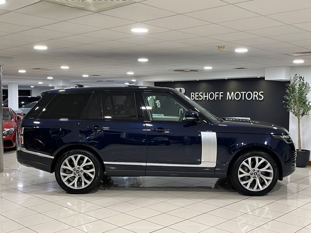 Image for 2021 Land Rover Range Rover P400e WESTMINSTER=IVORY INTERIOR//LOW MILES//€170 ROAD TAX=FULL LAND ROVER SERVICE HISTORY=TAILORED FINANCE PACKAGES AVAILABLE=TRADE IN'S WELCOME
