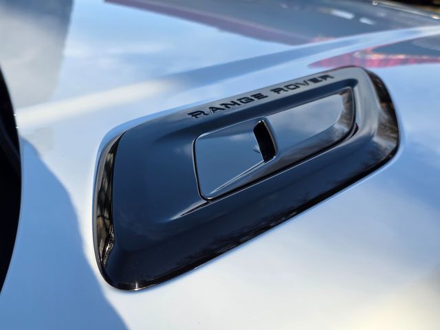 Image for 2021 Land Rover Range Rover 2.0 P400 HSE DYNAMIC AUTO. ONLY 49000 MILES. HUGE SPEC. FINANCE ARRANGED. SIMI. AA APPROVED.