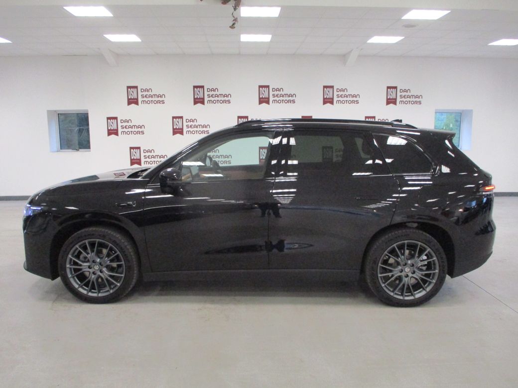 Image for 2025 Leapmotor C10 Design Reev 975KM 28KWH PH