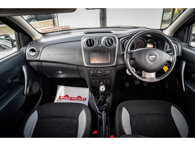 Image for 2015 Dacia Sandero Stepway 1.5 dCi 90 SIGNATURE