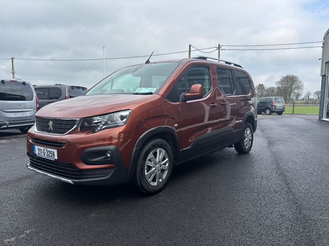 Image for 2021 Peugeot Rifter Allure Long 1.5 HDI 100 4DR