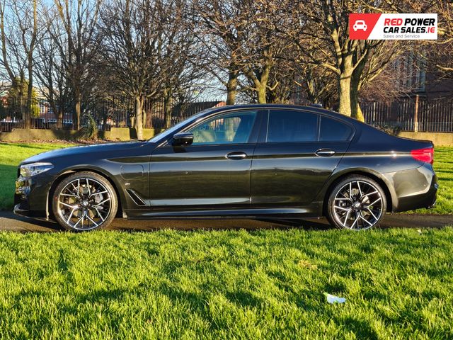 Image for 2017 BMW 5 Series M SPORT 530E