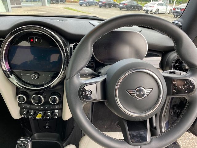 Image for 2023 Mini Cooper Electric Level 3