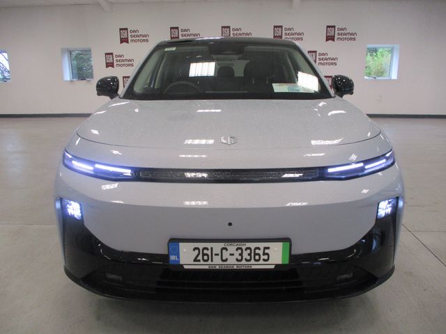 Image for 2026 Leapmotor B10 Design BEV 67 1KWH 434KM 5