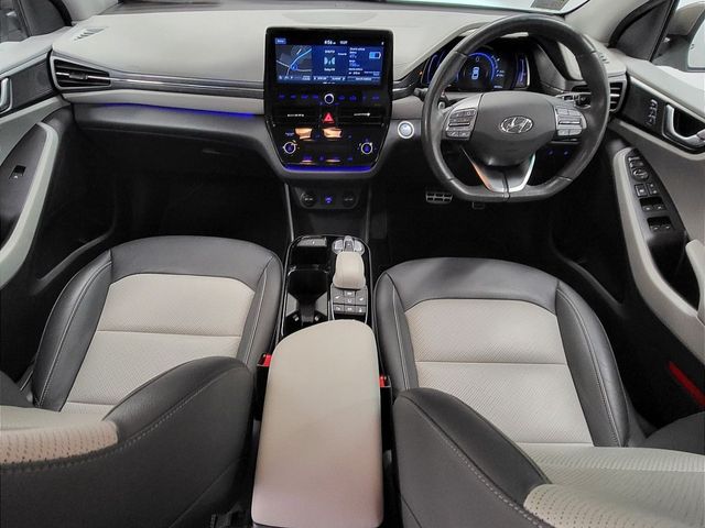 Image for 2021 Hyundai Ioniq Electric Premium Finance from €63 per week