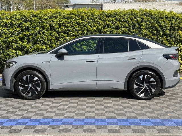 Image for 2023 Volkswagen ID.5 PRO TECH 77KWH LONG RANGE ** BIG SPEC ** // HEADS-UP DISPLAY // PANORAMIC SUNROOF // 360 PARKING CAMERAS