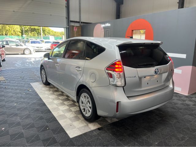 Image for 2017 Toyota Prius Alpha 2017 TOYOTA PRIUS ALPHA 7 SEATER 1.8L HYBRID / 59K KMS / RADAR CRUISE CONTROL, REVERSE CAMERA & MORE