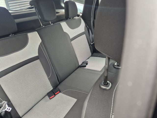 Image for 2017 Dacia Duster LAUREATE 1.2 TCE Petrol 