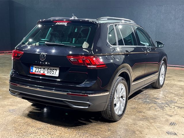 Image for 2023 Volkswagen Tiguan 2.0 TDI AUTOMATIC - CRUISE CONTROL - PARKING PILOT - A/C HEATING CONTROLS