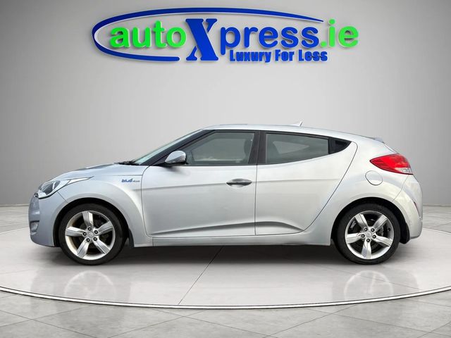 Image for 2013 Hyundai Veloster 