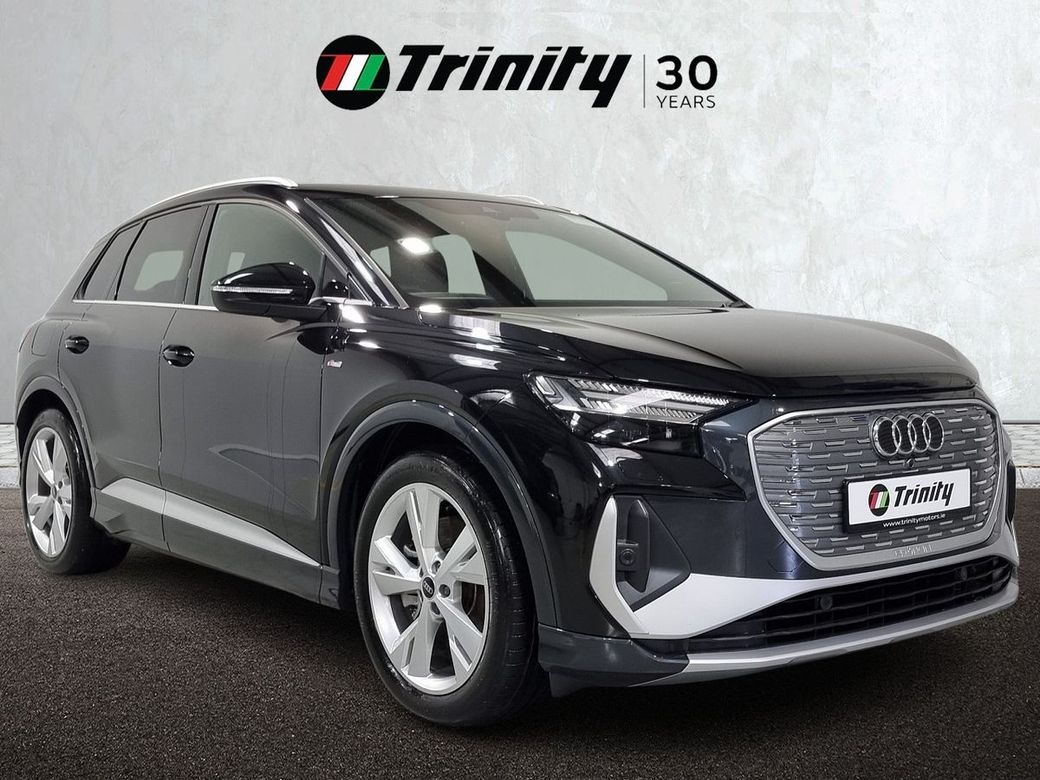 Image for 2025 Audi Q4 e-tron ** 252 ** S LINE ** 204 BHP ** 63kWh ** AUTOMATIC ** STUNNING EV SUV ** TRINITY VOLKSWAGEN **