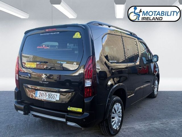 Image for 2024 Peugeot Rifter Wheelchair Accessible