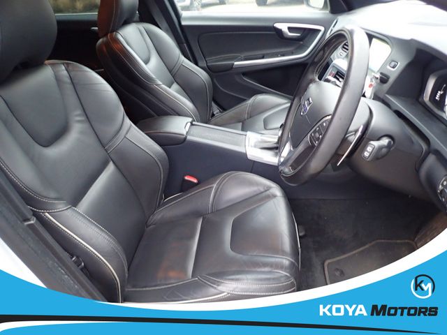 Image for 2016 Volvo V60 2.0 D4 R-DESIGN DIESEL AUTO // FULL LEATHER ELECTRIC SEATS // REVERSING CAMERA // CRUISE CONTROL // LANE ASSIST // COLLISION WARNING SYSTEM // TOP SPEC // UPGRADED ALLOYS