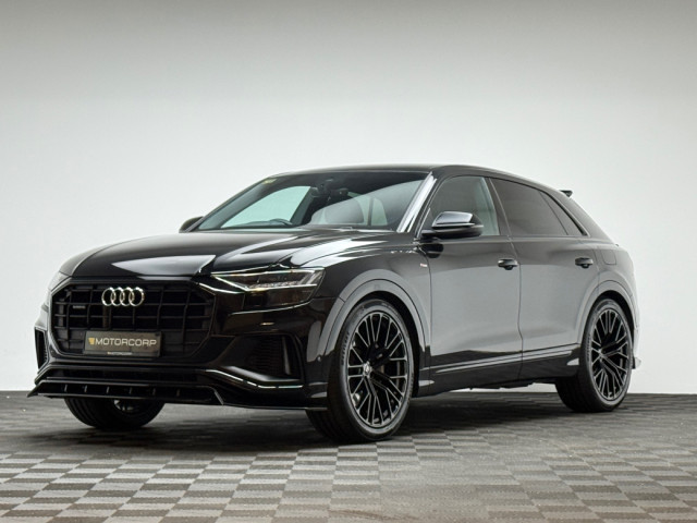 Image for 2023 Audi Q8 BLACK ED S LINE 55 TFSI E QUATTRO