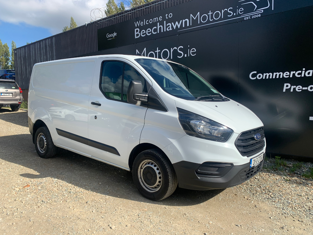 Image for 2021 Ford Transit Custom 2.0 TDCI 105 PS SWB VAN // PRICE EXCL. VAT // 04/26 CVRT // ONE OWNER // FULL SERVICE HISTORY // 