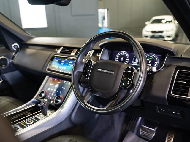 Image for 2021 Land Rover Range Rover Sport P400e HSE Dynamic Black