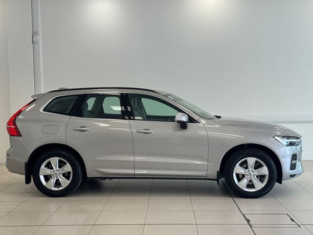 Image for 2022 Volvo XC60 B4 D MOM 5DR Auto