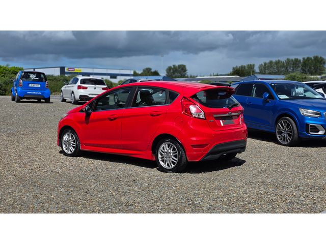 Image for 2014 Ford Fiesta Automatic 