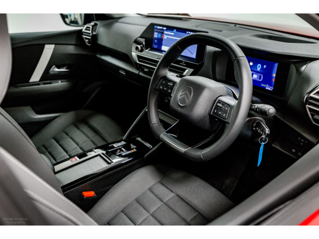 Image for 2025 Citroen C4 X PLUS Hybrid Auto 145HP
