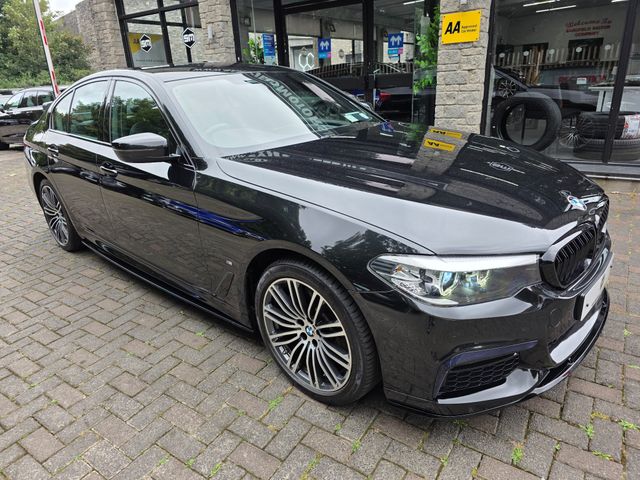 Image for 2019 BMW 5 Series 530 E M-SPORT AUTO. FSH. FINANCE ARRANGED. SIMI. AA APPROVED.