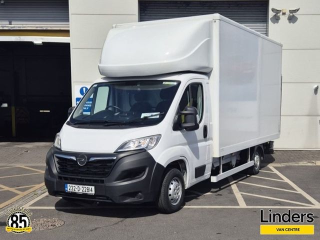 Image for 2023 Opel Movano BOX BODY / 750KG TAILLIFT 