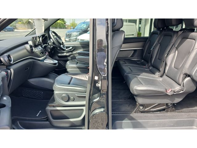 Image for 2023 Mercedes-Benz V Class 
