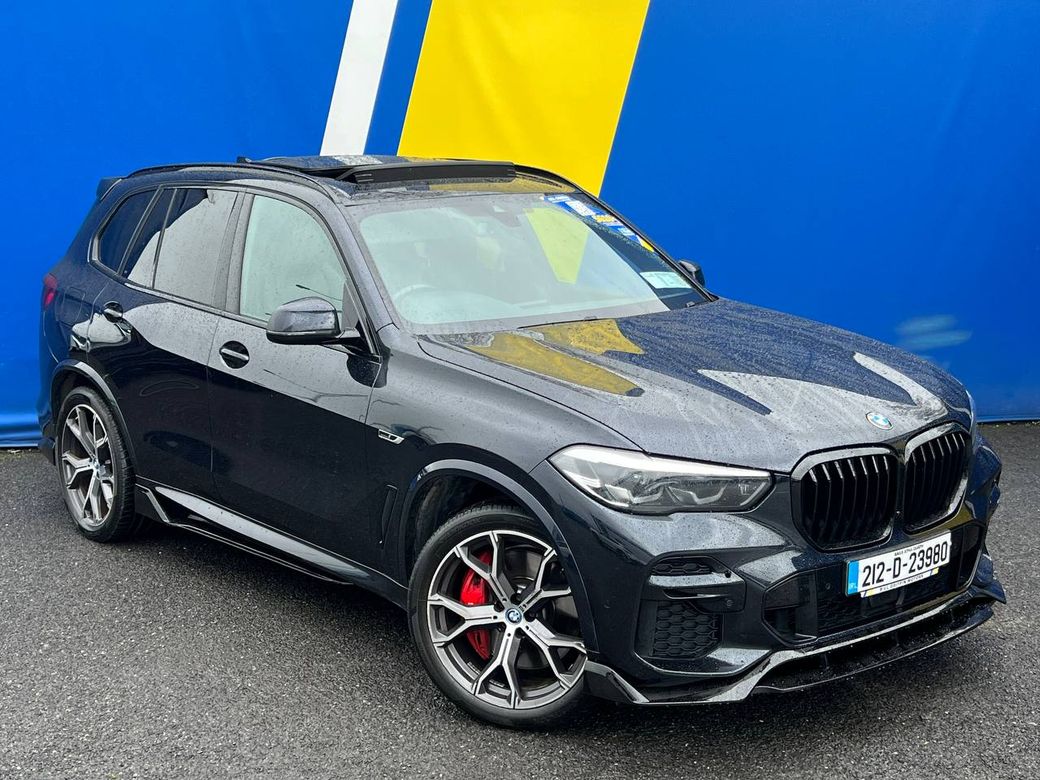 Image for 2021 BMW X5 XDRIVE45E M-SPORT COMPETITION ** HUGE SPEC ** // OPENING PAN ROOF // LEATHER M-SPORT HEATED SEATS // BRAND NEW XM 22" ALLOYS