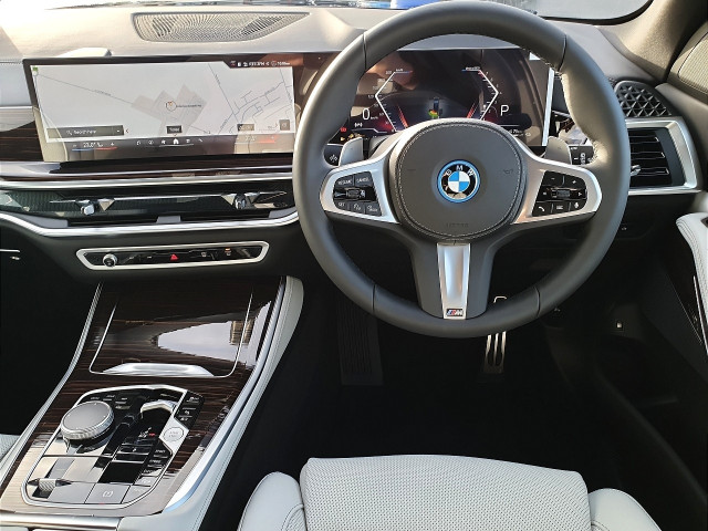 Image for 2025 BMW X5 50e M Sport Pro