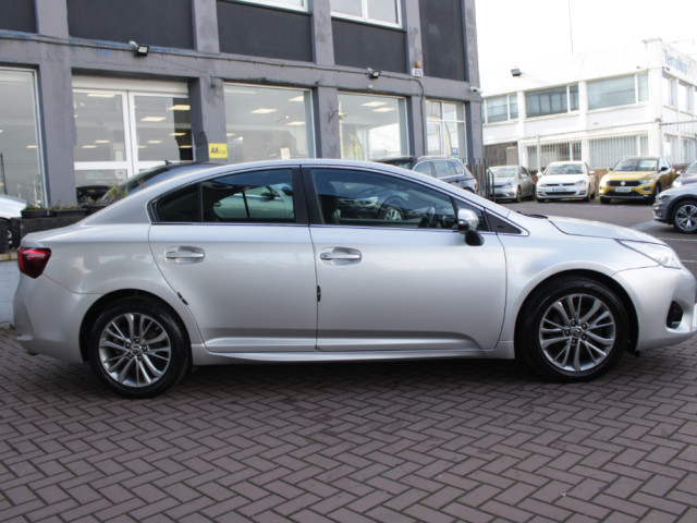 Image for 2015 Toyota Avensis 1.6 D4D Business Edition S/S 4DR