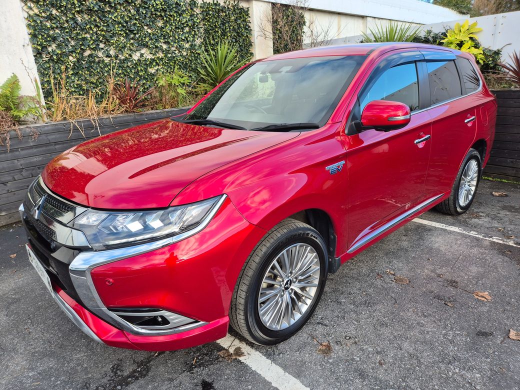 Image for 2021 Mitsubishi Outlander 2.5 PHEV / EXCEED TOP SPEC / LOW MILEAGE / TAX €160