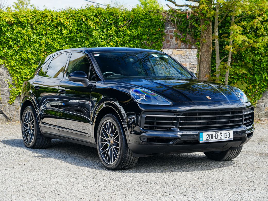 Image for 2020 Porsche Cayenne V6 E-HYBRID 5DR AUTO