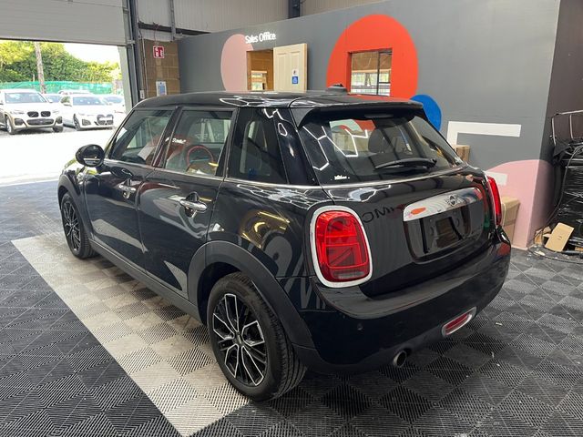 Image for 2019 Mini Cooper 2019 MINI COOPER 1.5 AUTOMATIC / CRUISE CONTROL / PARKING CAMERA AND MORE