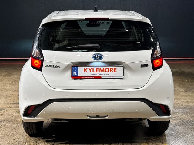 Image for 2022 Toyota Aqua 1.5 HYBRID - PUSH BUTTON START- TOYOTA SAFETY SENSE - CRUISE CONTROL - REAR CAMERA