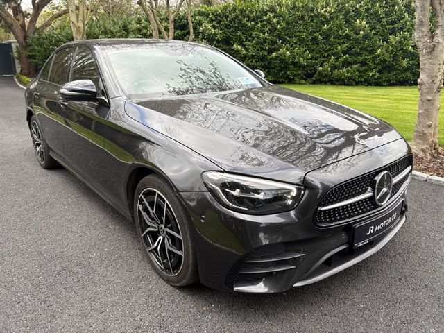 Image for 2023 Mercedes-Benz E Class E 300e -- AMG PACK -- Night Pack -- Upgraded Alloys -- FSH