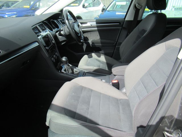 Image for 2016 Volkswagen Golf 1.6 TDI 110HP BMT Highline