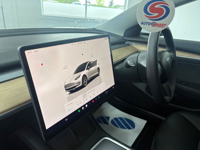 Image for 2022 Tesla Model 3 Long Range (AWD)