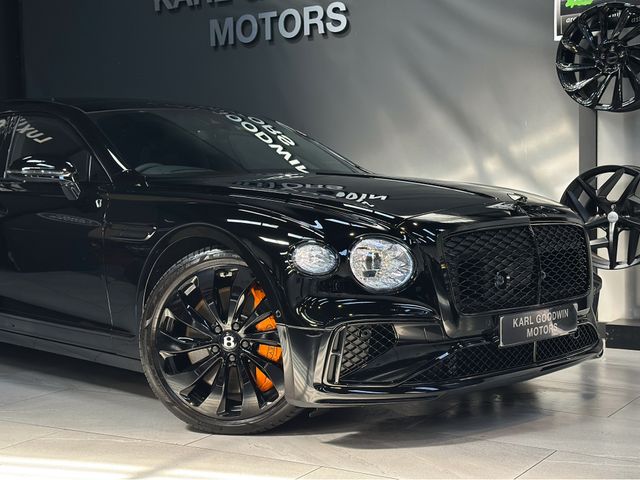 Image for 2026 Bentley Flying Spur V8 BLACK EDITION AKRAPOVIC 
