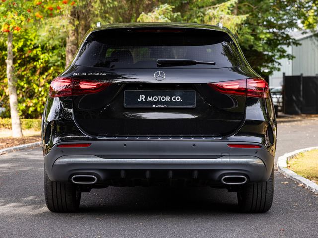 Image for 2025 Mercedes-Benz GLA Class GLA 250 Phev *AMG PACK*